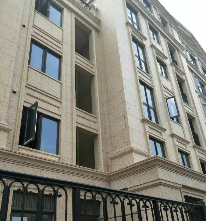 華喆仿石漆，給你一個真石的世界！